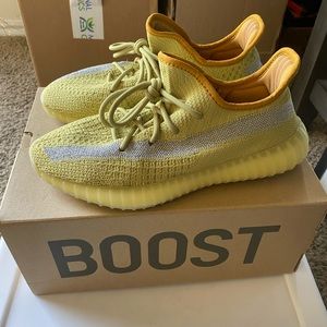 Authentic Yeezy Boost 350 V2 Marsh